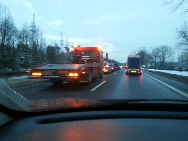 Stłuczka jedenastu aut na k3