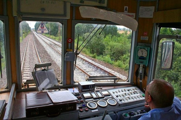 Co z tymi pociągami?