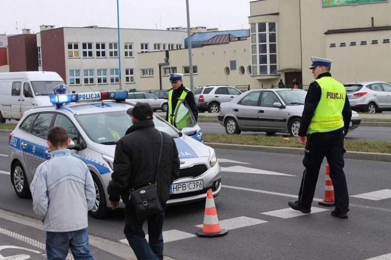 Dzisiaj policja przygląda się pieszym