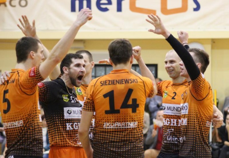 Wynik zgodny z oczekiwaniem