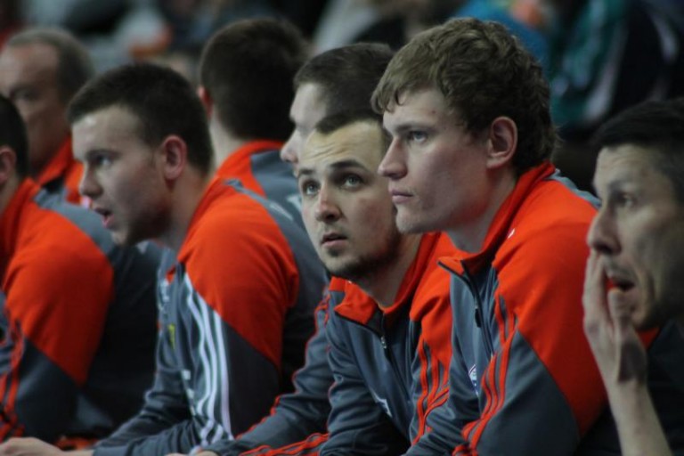 Dość gry w play-outach