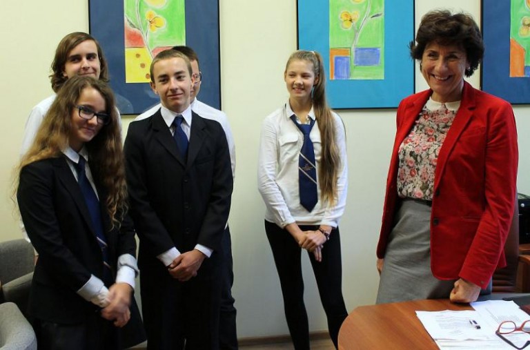 Uczniów wspomaga ambasador