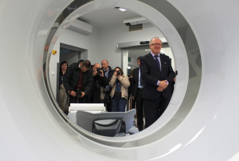 Nowy tomograf czeka na pacjentów