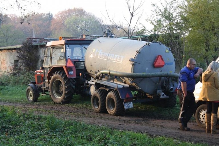 Zatruli się gazem lub szambem (FOTO)