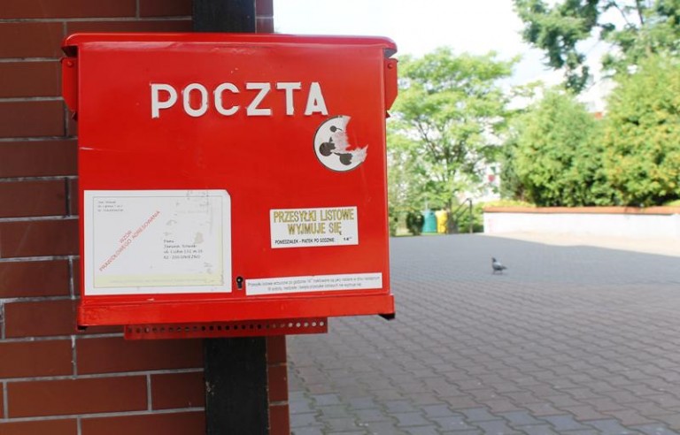 Wyrwał pieniądze i uciekł