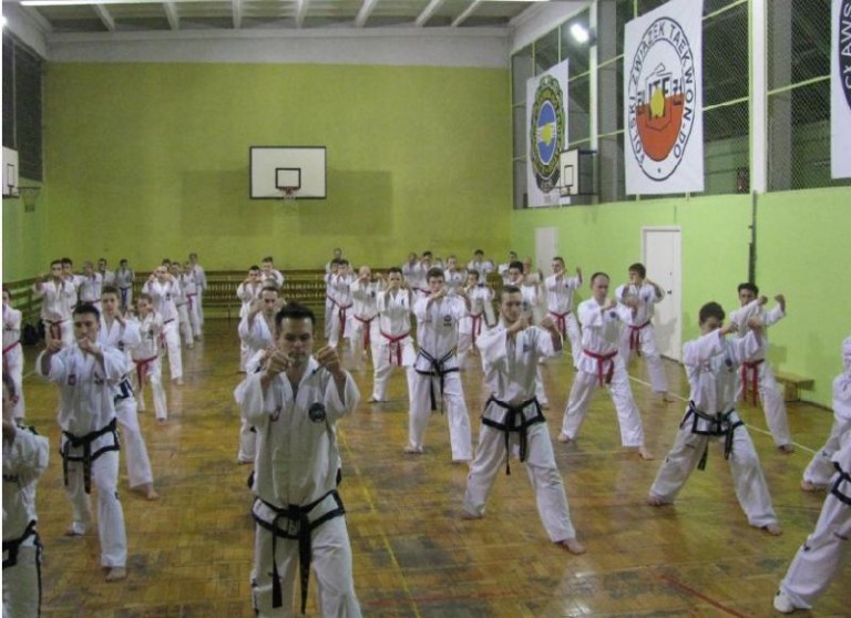 19 czarny pas dla KKSW Lubin