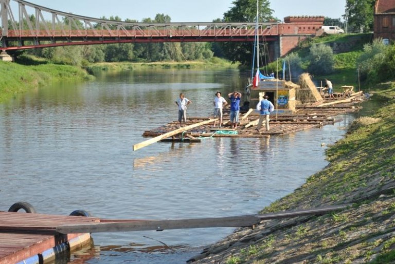 Tratwą ze Ścinawy do Szczecina