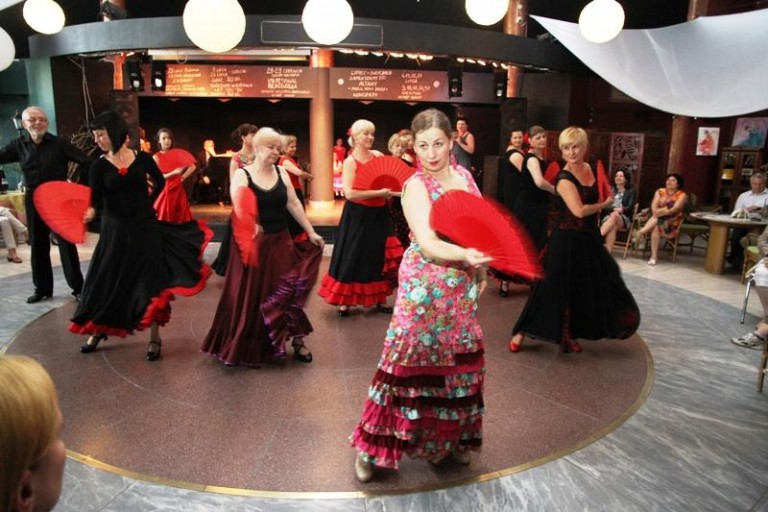 Piękne tancerki i ogniste flamenco
