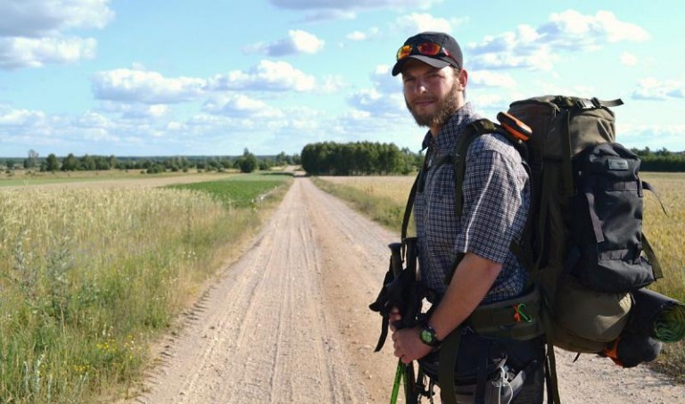 Opowie, jak wędrował dookoła Polski