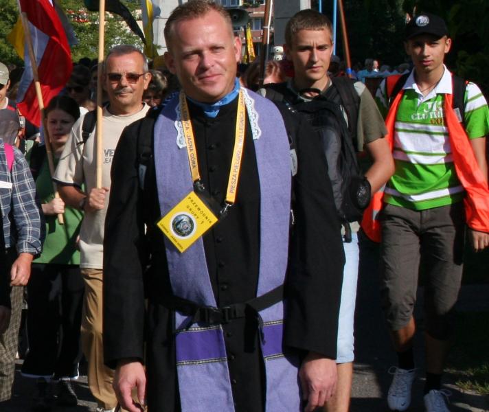 Kadrowa karuzela w pięciu parafiach