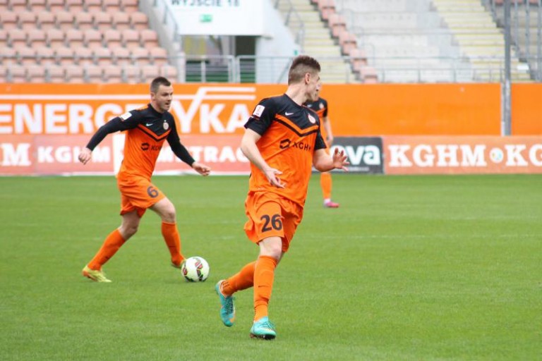 Z Olimpią wyłącznie o 3 punkty