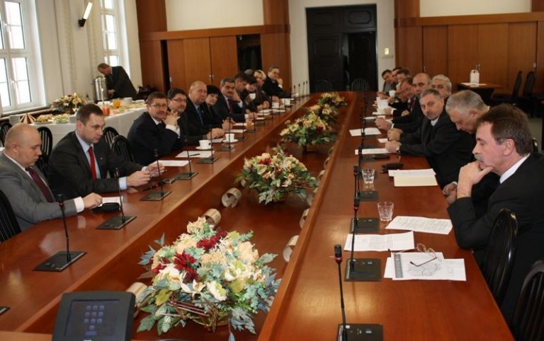 W grupie siła