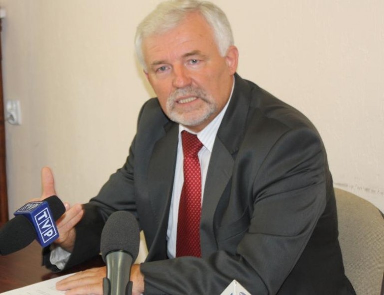 Z pomocą sądu chcą wrócić do nadzoru
