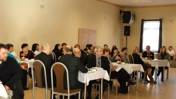 12 nowych i 18 starych