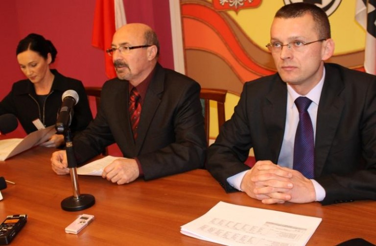 Ta sprawa ma drugie dno