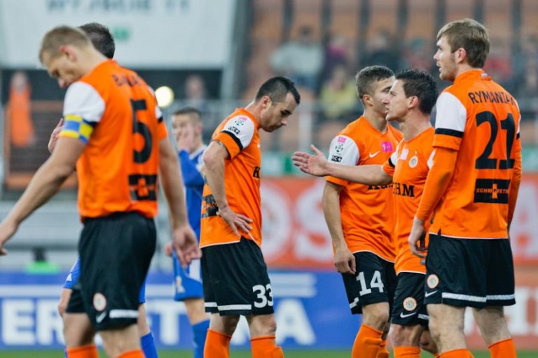 Miliony z KGHM na pensje piłkarzy