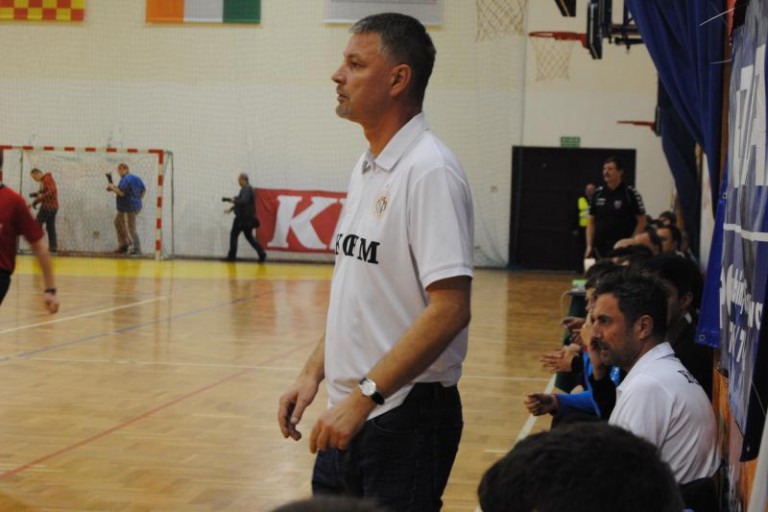 Chcą zagrać nową taktyką