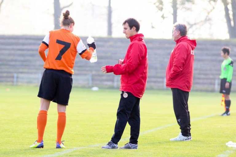 Piłkarki wyjeżdżają na urlopy