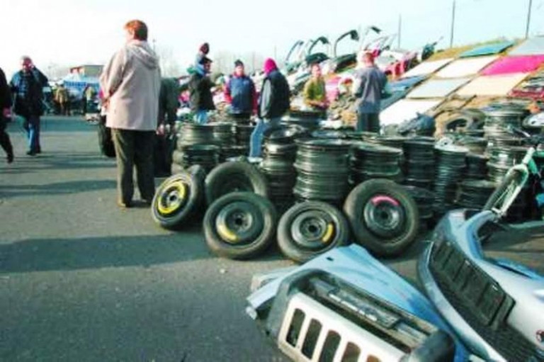 Giełda czynna normalnie