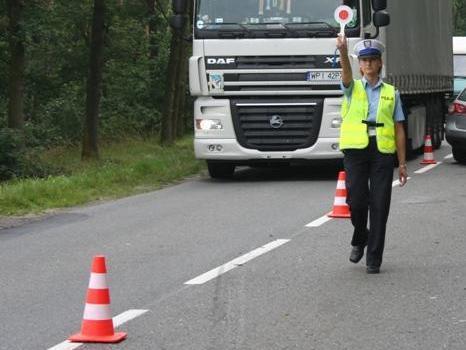 Zderzenie aut, pasażerowie w szpitalu