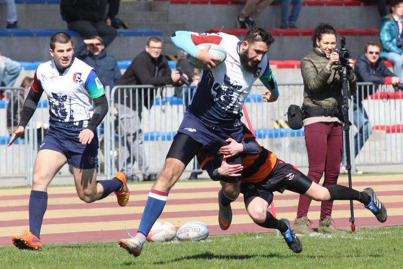 Rugbyści zainaugurowali rundę