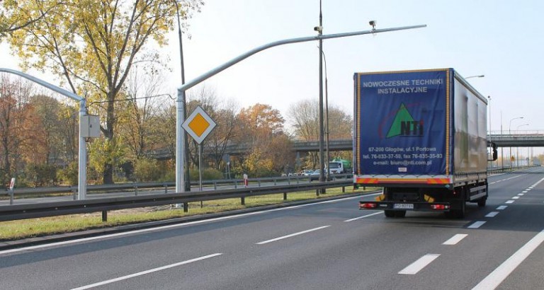 Kamery już rejestrują, ale bez mandatów