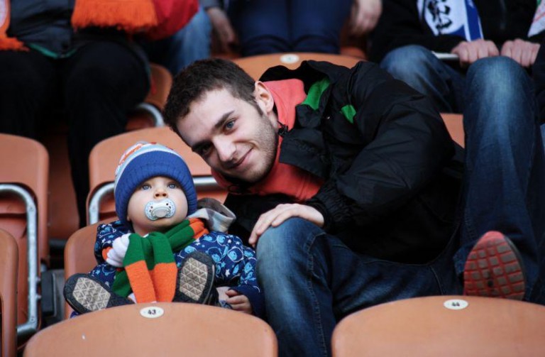 Sympatycznie na trybunach