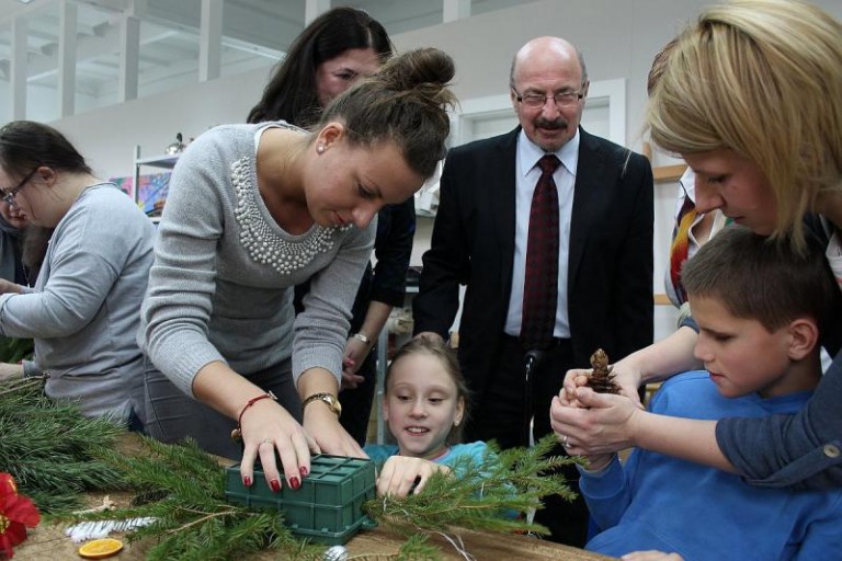 Stroik ze starostą i burmistrzem
