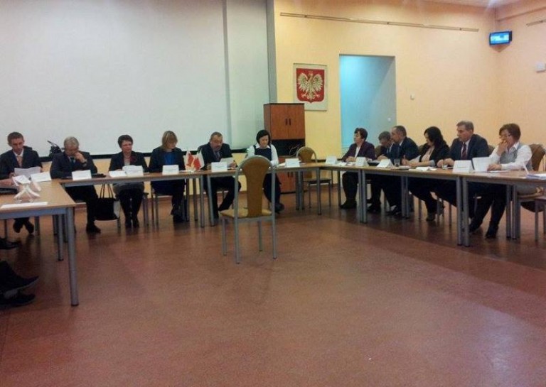 Przerwali obrady do poniedziałku