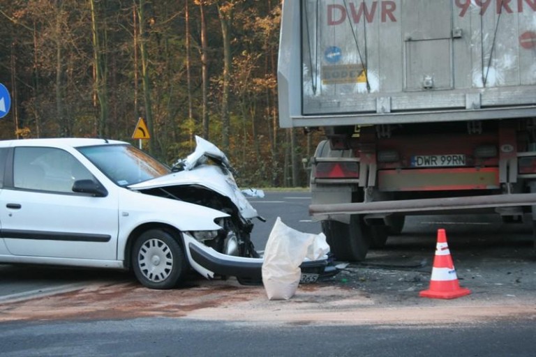 Wypadek sparaliżował ruch na drodze