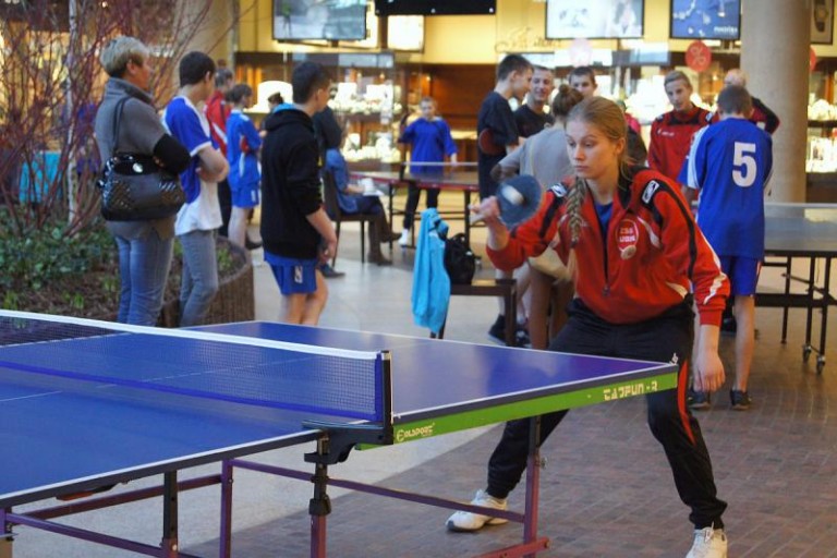 Grali w tenisa w galerii