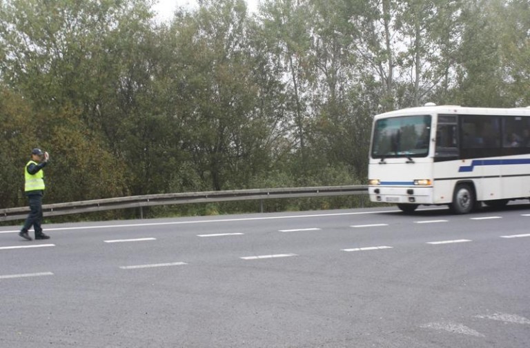 Ściśnięci niczym śledzie w beczce