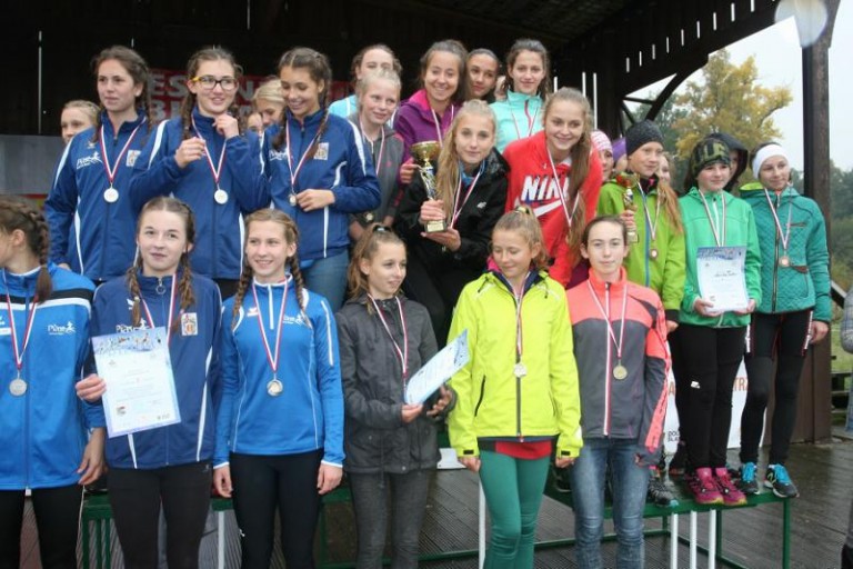 Sztafety Zespołu Szkół Sportowych na medal