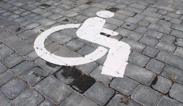 Wykorzystywała inwalidów, stanie przed sądem