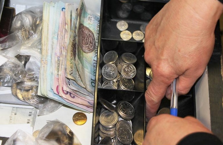 Potrzebni pracownicy