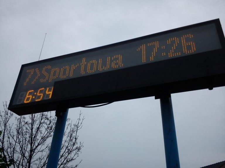 Robią pasażerów w bambuko