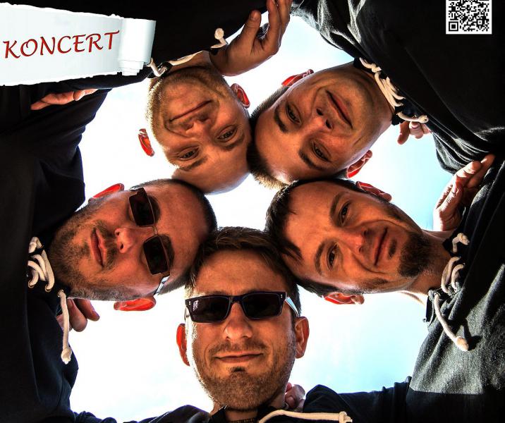 A cappella w parku