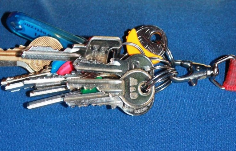 Łatwiej o paszport i meldunek