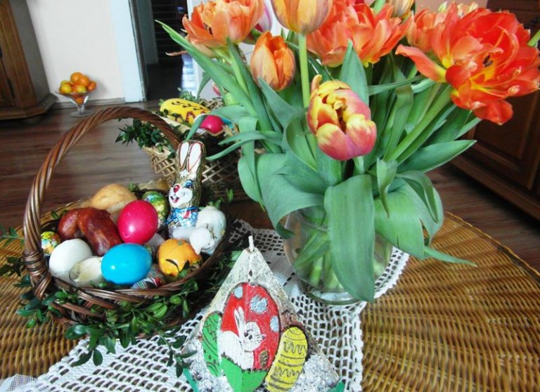 Całą rodziną do wielkanocnego śniadania