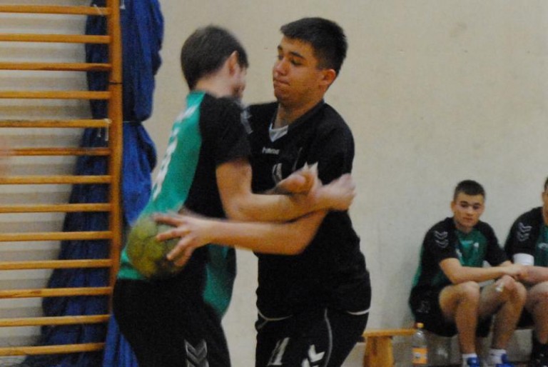 Solidny kopniak dla Oborników
