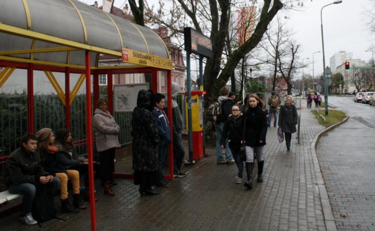 Co jakiś czas się zawieszają