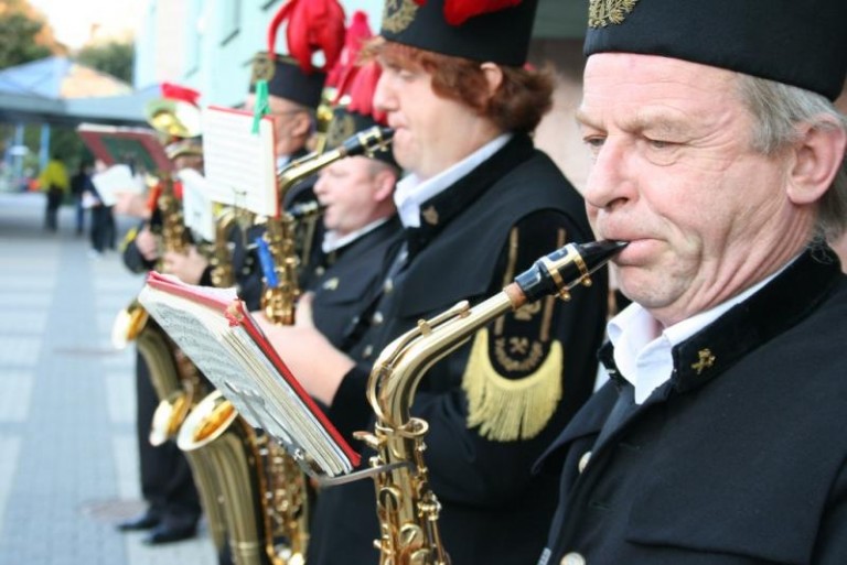 Orkiestra zagrała przedpremierowo
