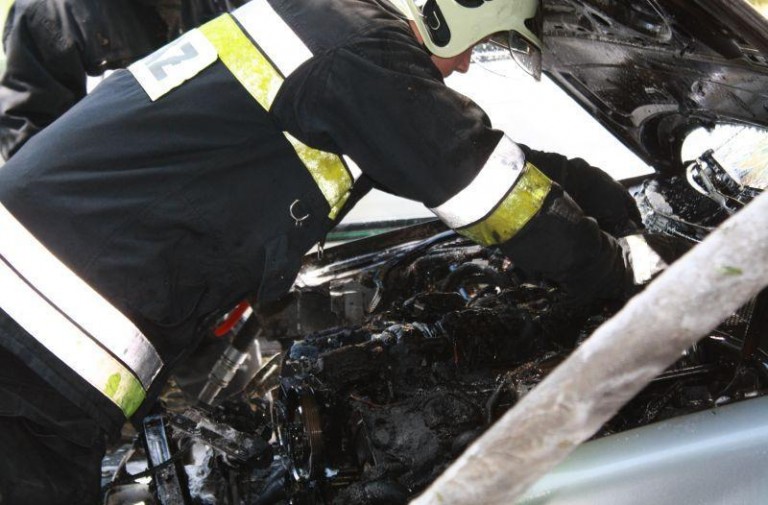 Spłonął pod marketem