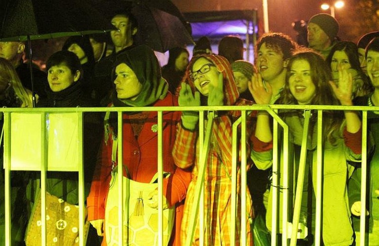 Trzydniowa impreza na błoniach