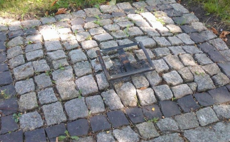 Miała przypominać, ktoś ją ukradł