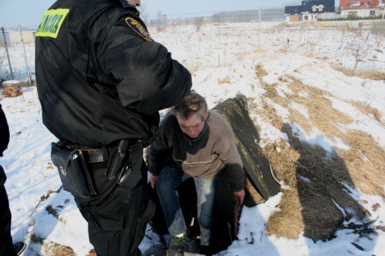 Żyją głównie z zasiłków i zbieractwa