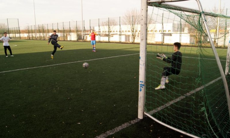 Byki demolują FC Tropics