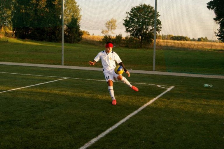 Walczą o piłki Nike