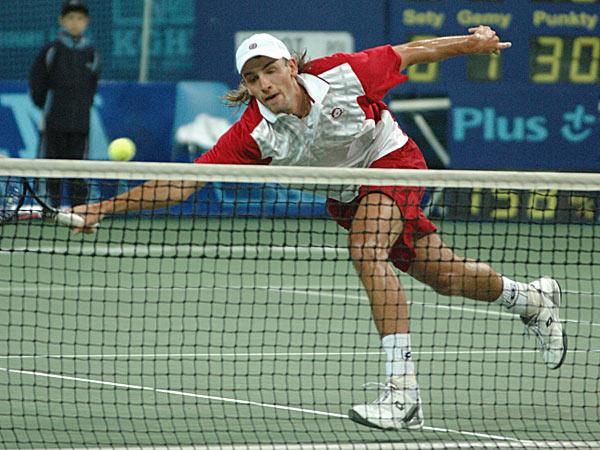 Kubot przegrał w eliminacjach