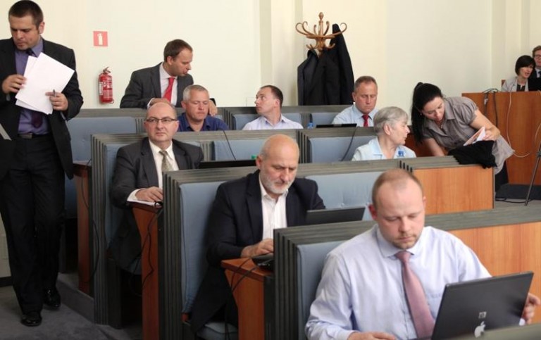 Sejmik województwa przeciwko Lubinowi